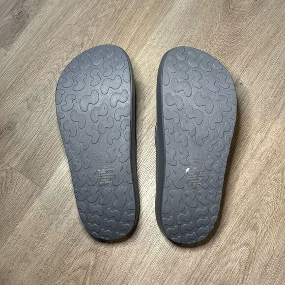 New Skims Molded Thong Sandals Flip Flops Platform - Picture 7 of 8